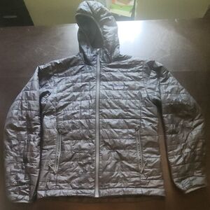 Patagonia nano puff jacket